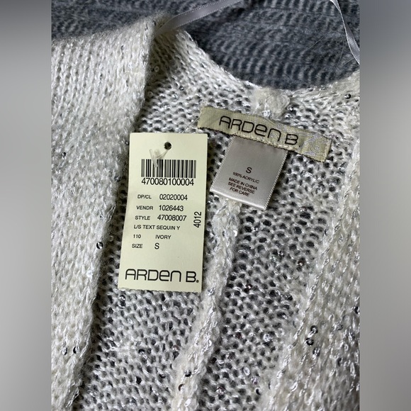 3/$30 ARDEN B. Women’s Sequins Open Front Batwing Sleeve Cardigan NWT SMALL - Picture 10 of 12